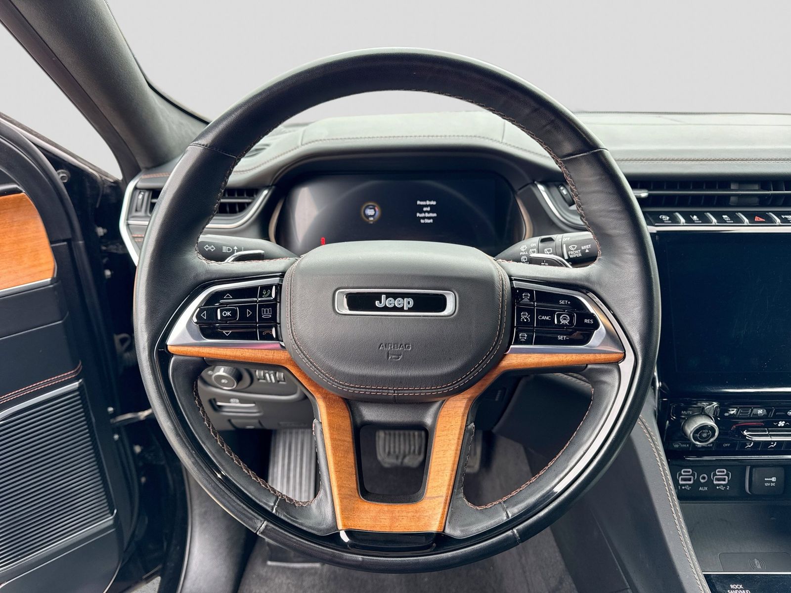 Thumbnail: 2021 Jeep Grand Cherokee L - 27