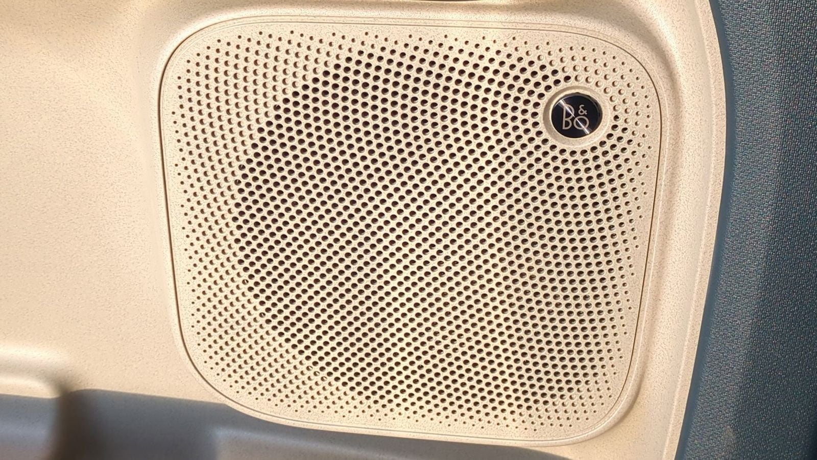 Thumbnail: 2025 Ford Maverick - 30