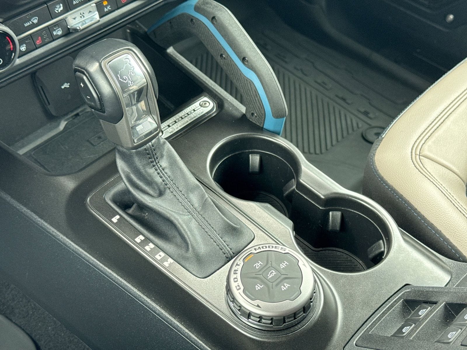 Thumbnail: 2022 Ford Bronco - 38
