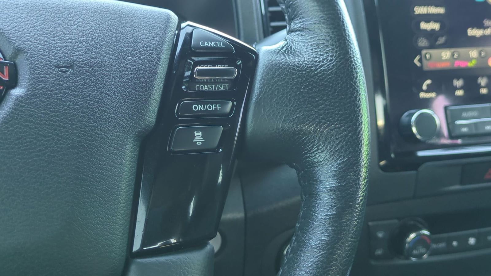 Thumbnail: 2022 Nissan Frontier - 30