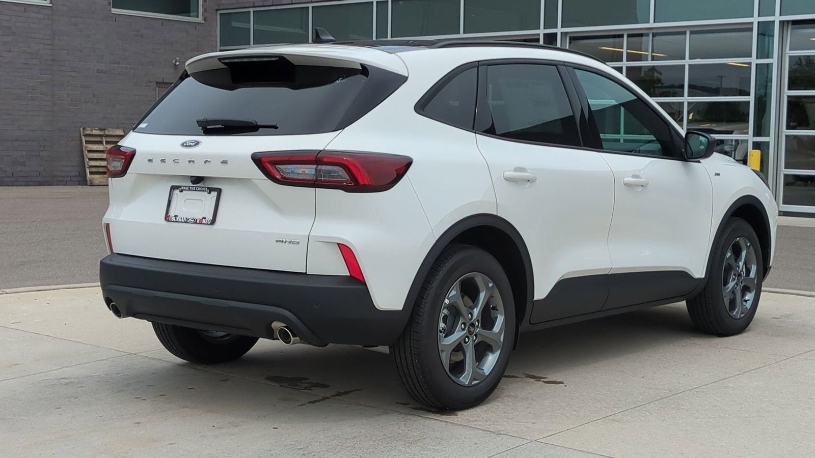 Thumbnail: 2025 Ford Escape - 6