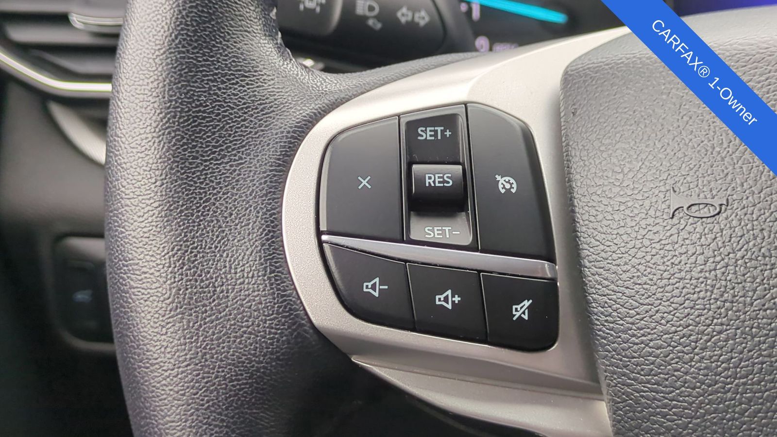 Thumbnail: 2022 Ford Explorer - 27