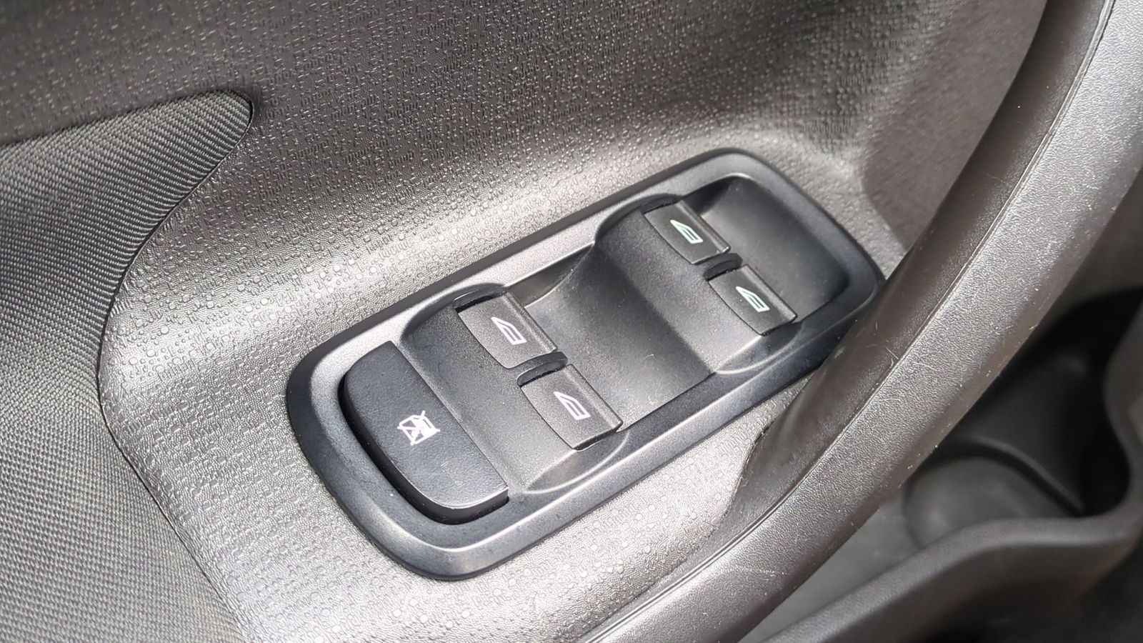 Thumbnail: 2019 Ford Fiesta - 24