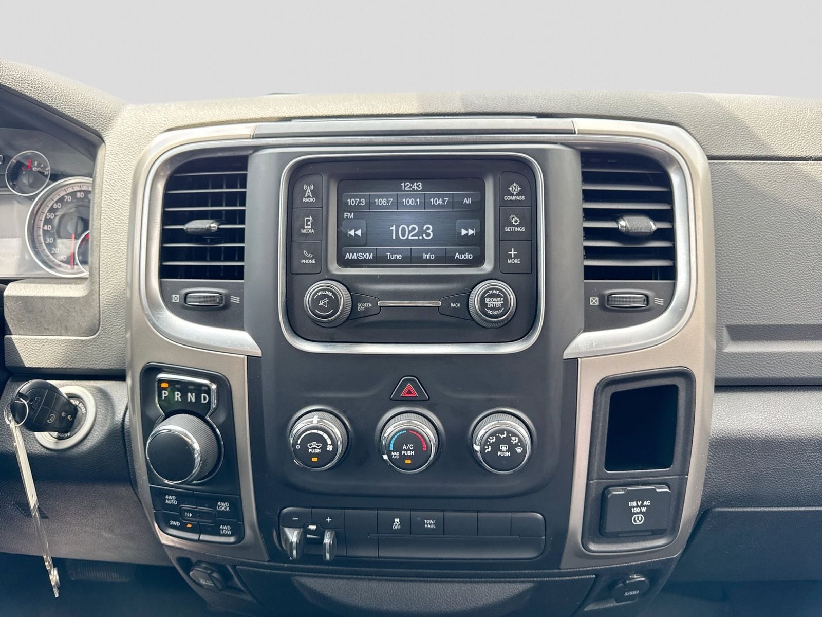 Thumbnail: 2014 RAM 1500 - 32