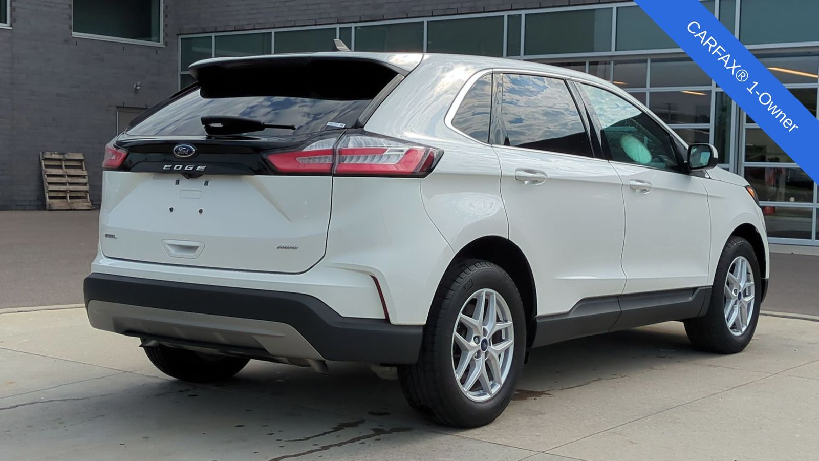 Thumbnail: 2022 Ford Edge - 7