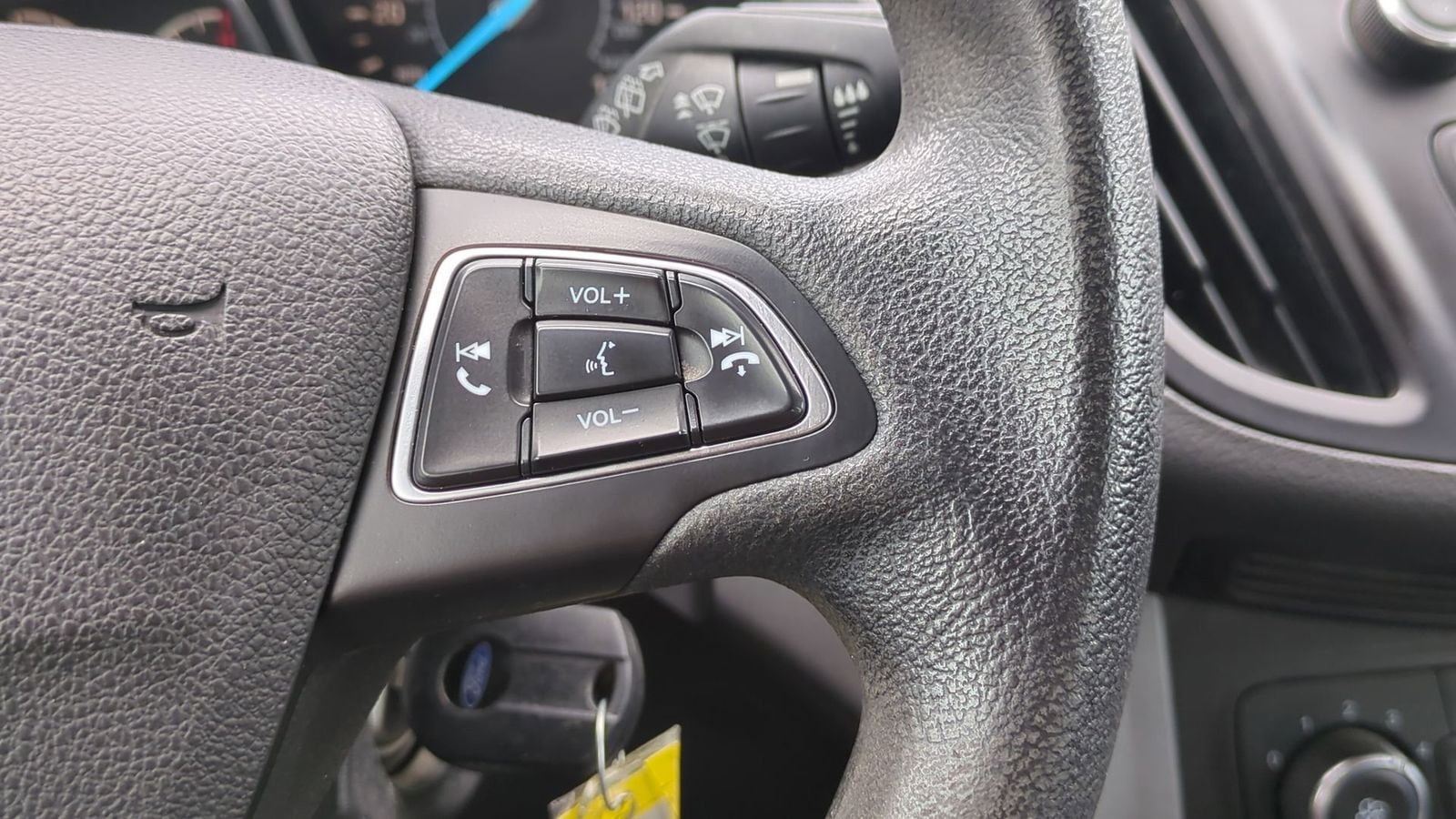 Thumbnail: 2017 Ford Escape - 21