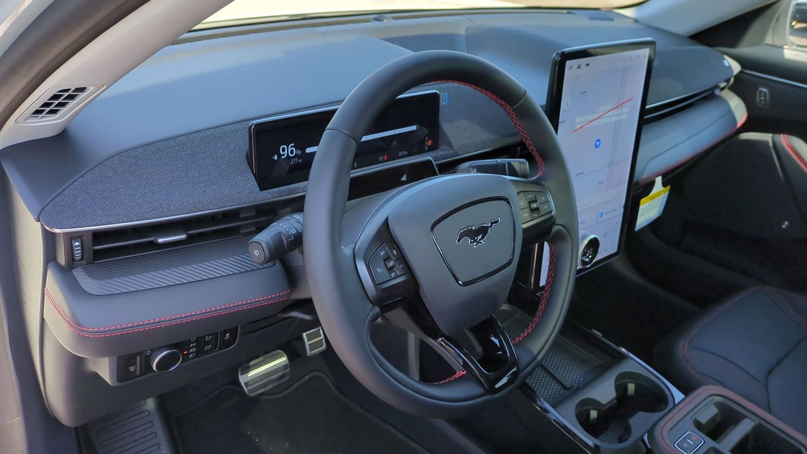 2025 Ford Mustang Mach-E Premium photo 2