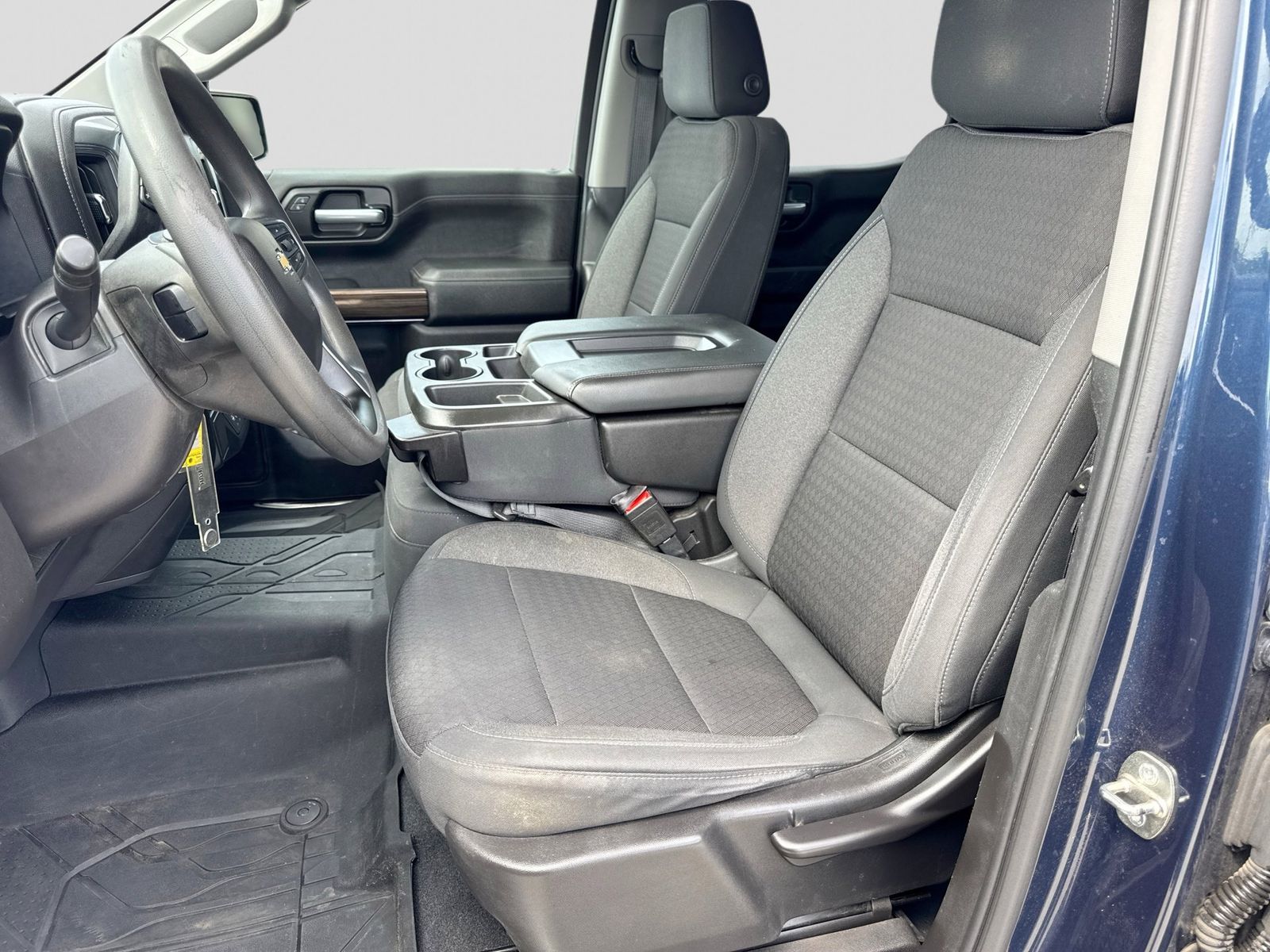 Thumbnail: 2020 Chevrolet Silverado 1500 - 16