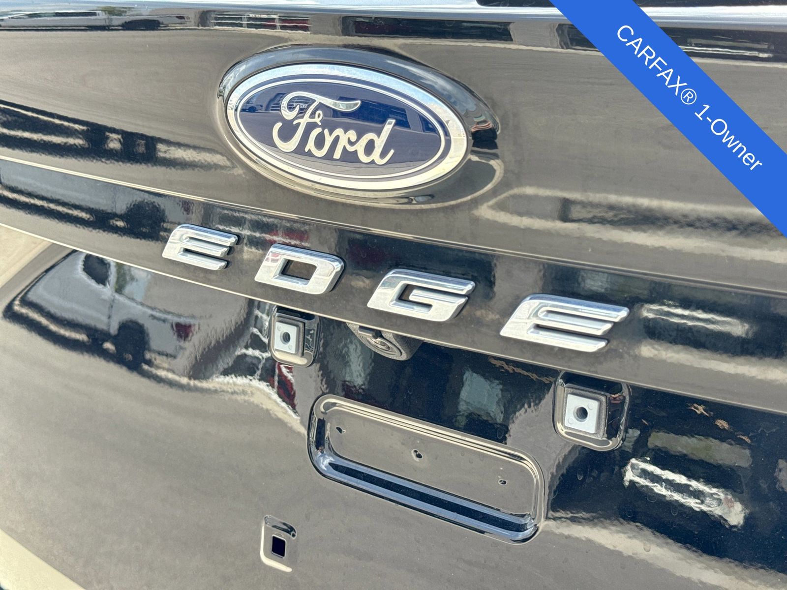 Thumbnail: 2021 Ford Edge - 15