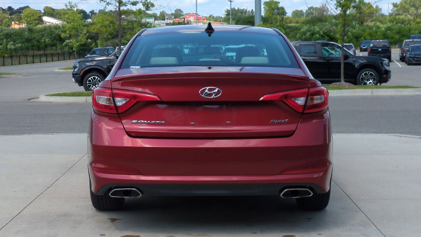Thumbnail: 2016 Hyundai Sonata - 5