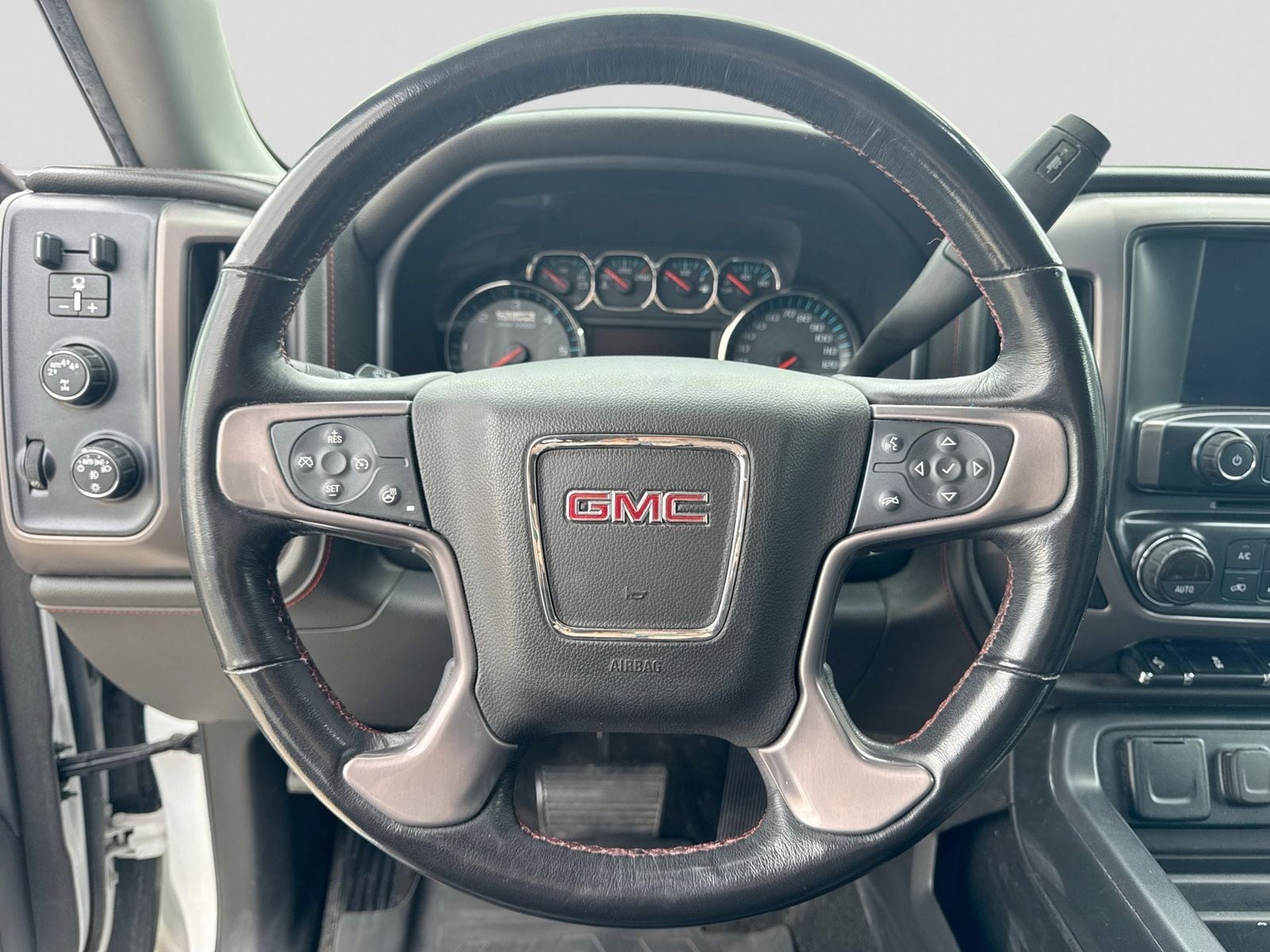 Thumbnail: 2018 GMC Sierra 1500 - 27
