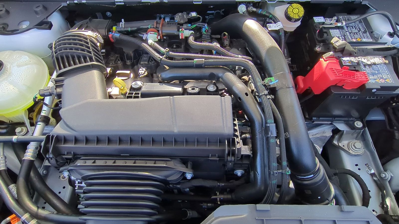 Thumbnail: 2025 Ford Maverick - 13