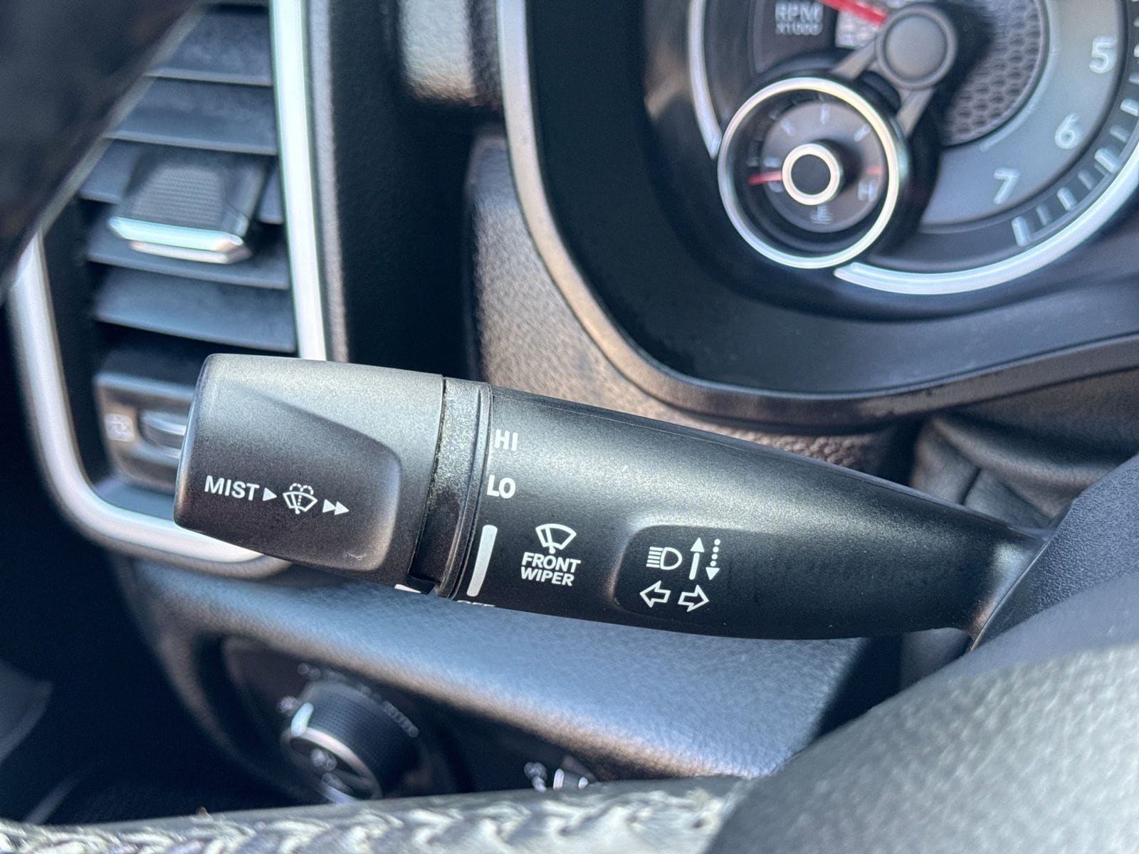 Thumbnail: 2020 RAM 1500 - 27