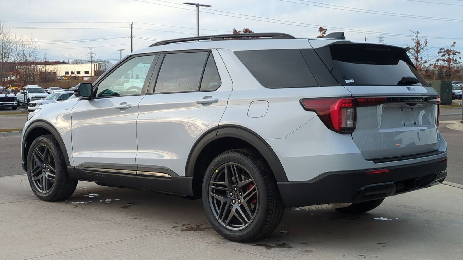 Thumbnail: 2026 Ford Explorer - 3