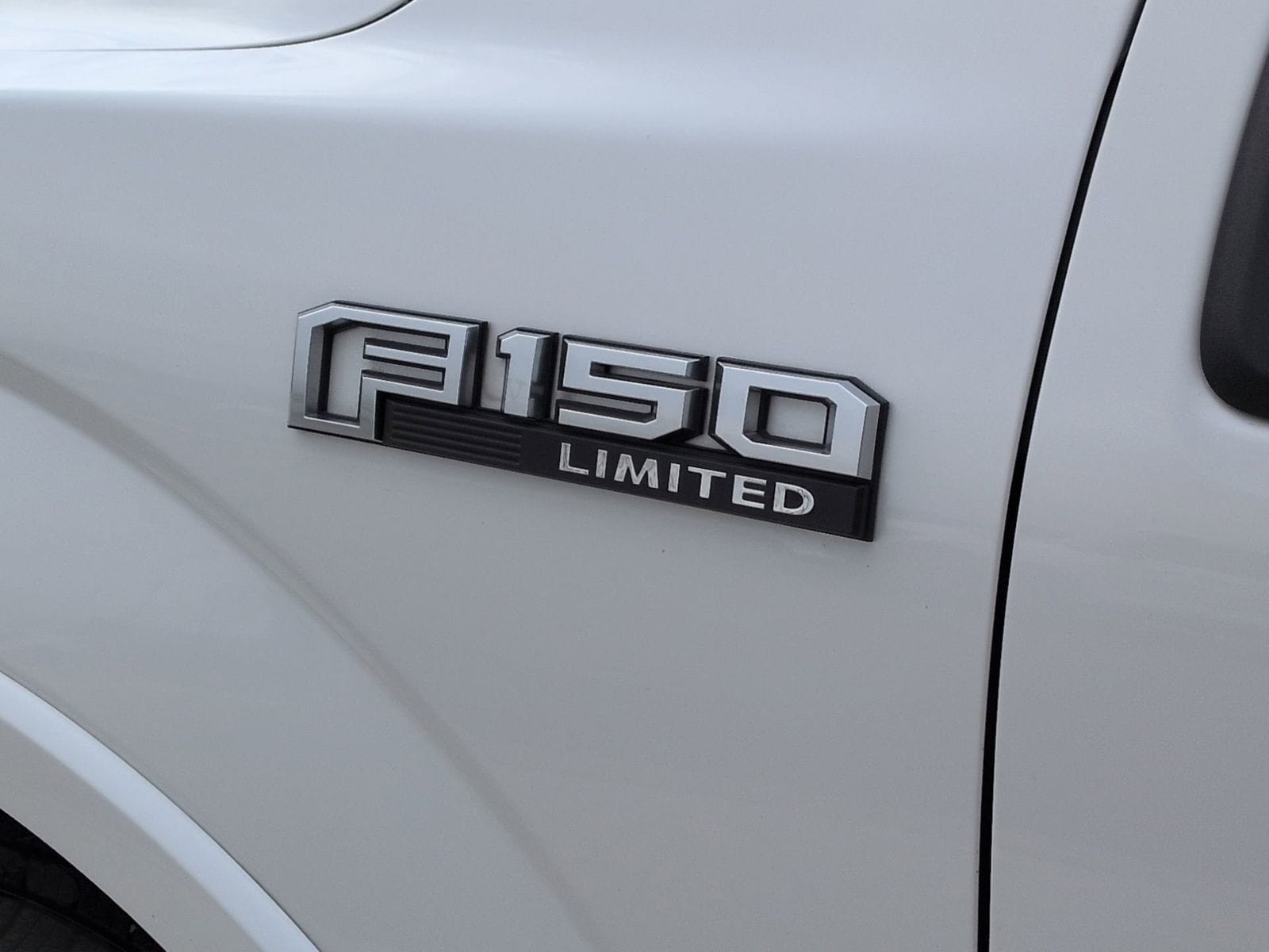 Thumbnail: 2018 Ford F-150 - 15