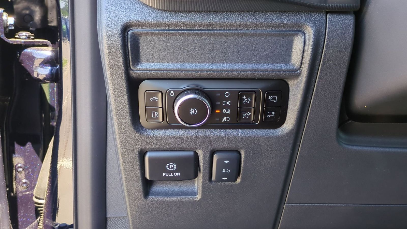 Thumbnail: 2025 Ford F-150 - 16