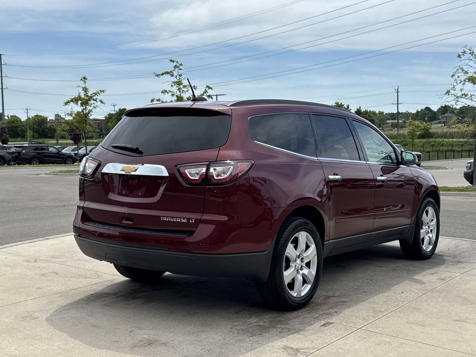Thumbnail: 2016 Chevrolet Traverse - 8