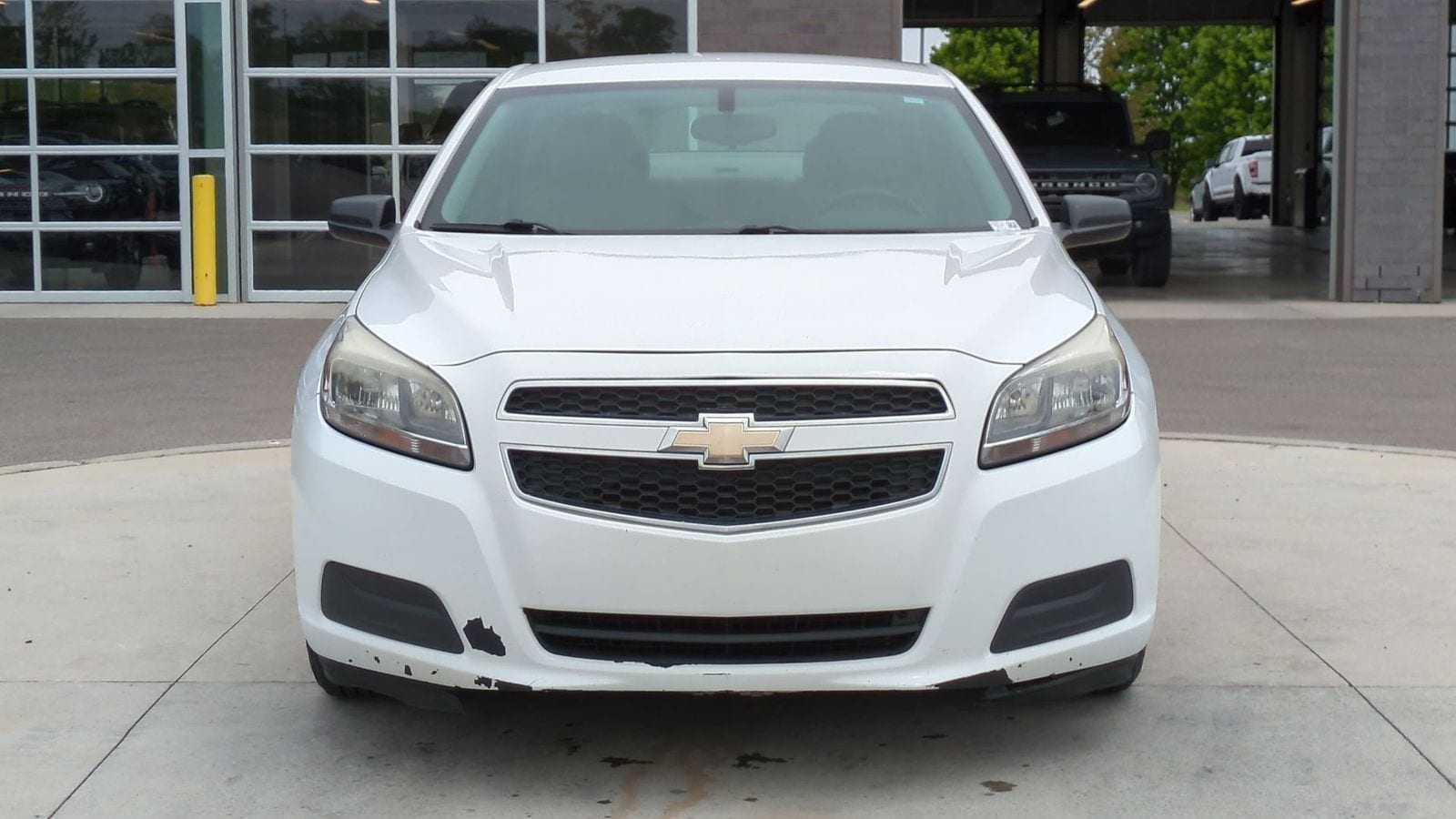 Thumbnail: 2013 Chevrolet Malibu - 10