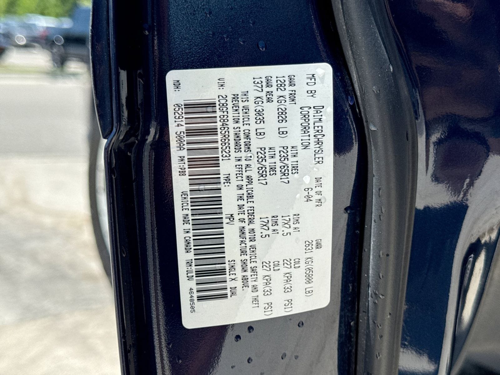 Thumbnail: 2005 Chrysler Pacifica - 24