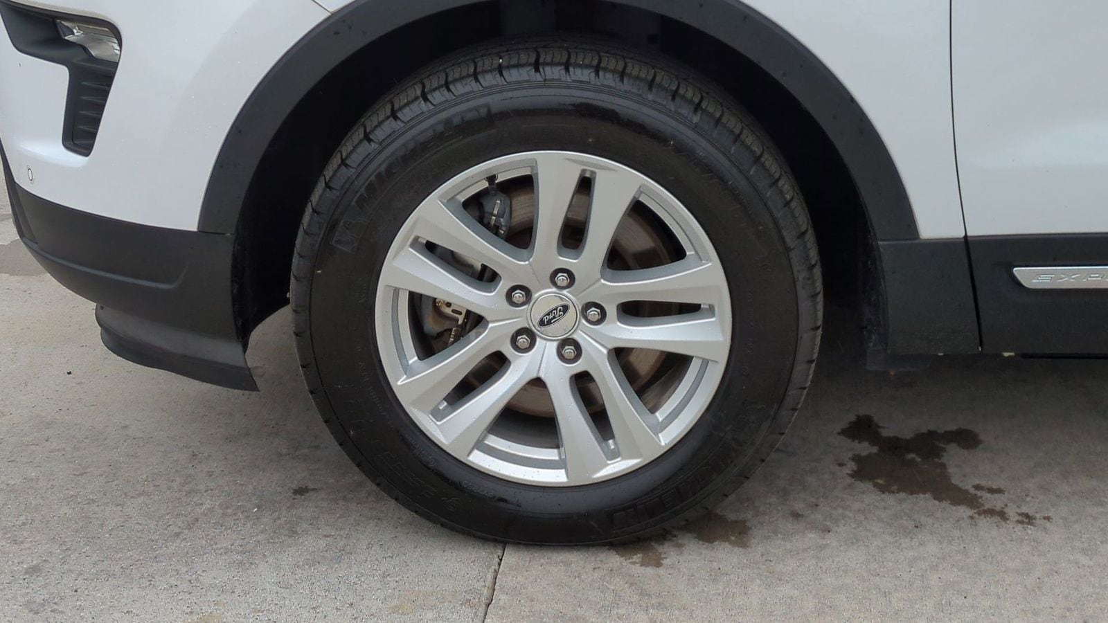 Thumbnail: 2018 Ford Explorer - 13