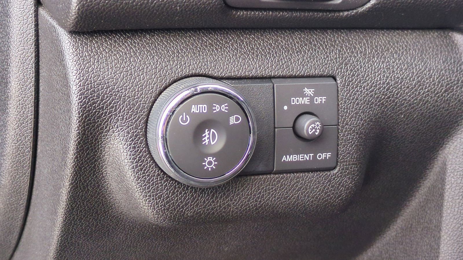 Thumbnail: 2017 Chevrolet Traverse - 17