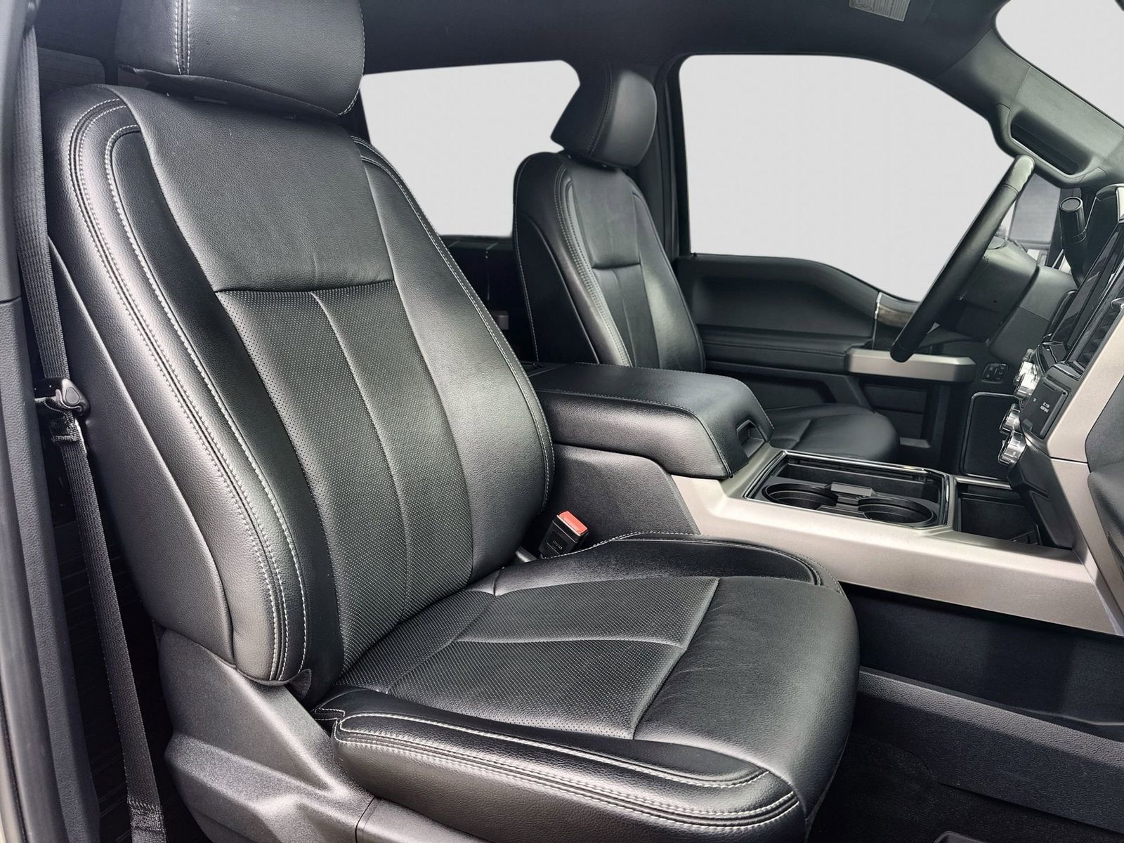 Thumbnail: 2022 Ford F-250 - 27