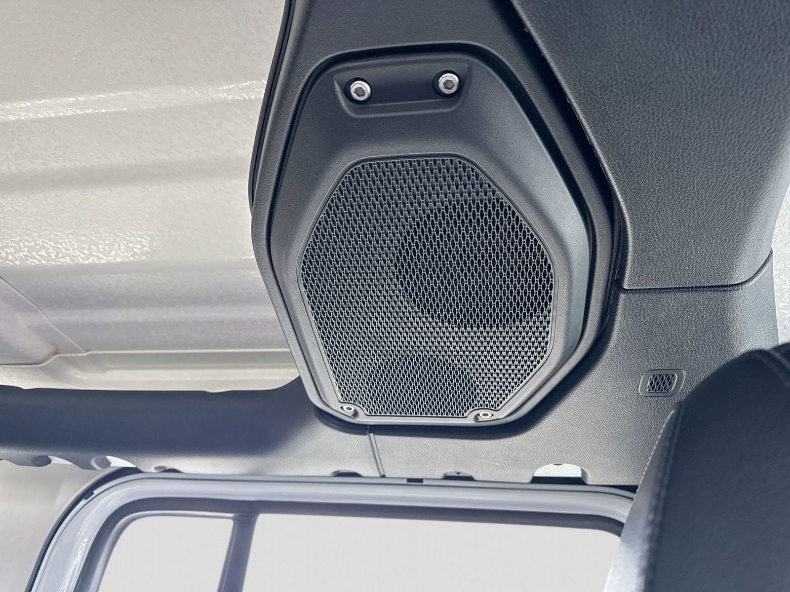 Thumbnail: 2021 Jeep Wrangler - 35