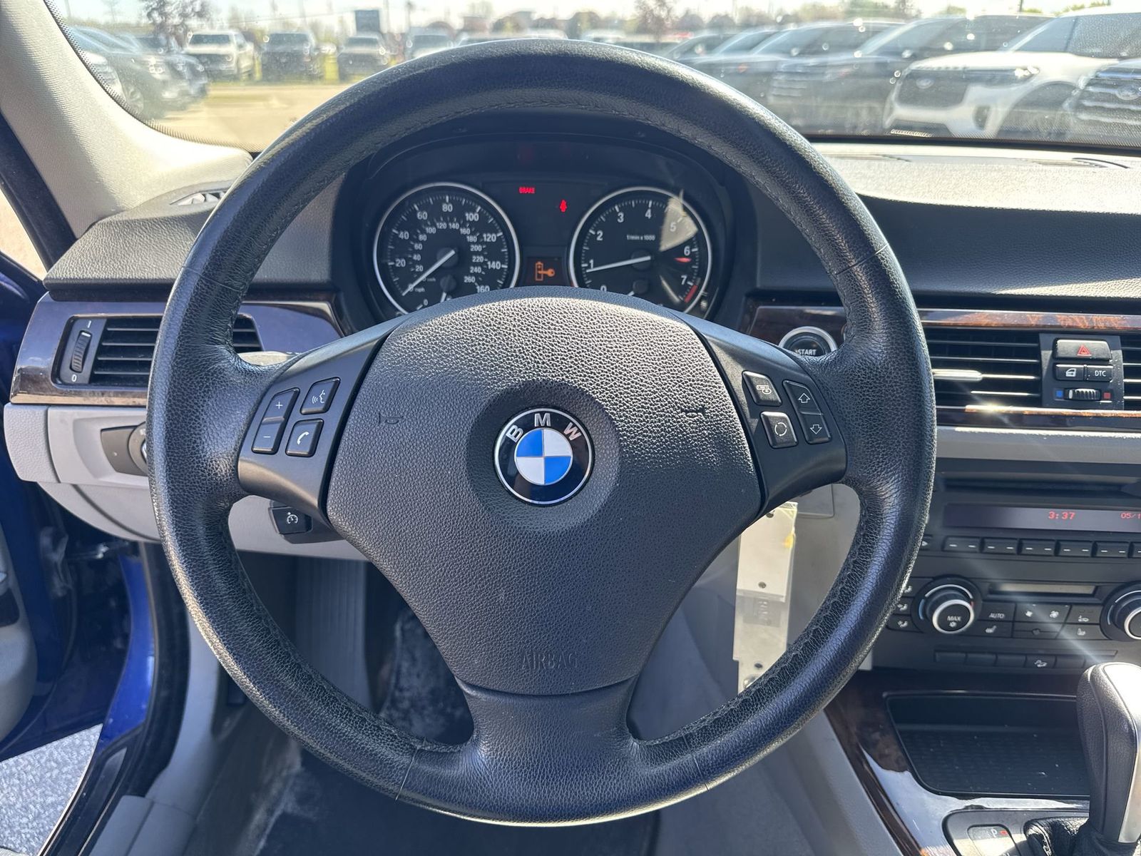 Thumbnail: 2010 BMW 3 Series - 14