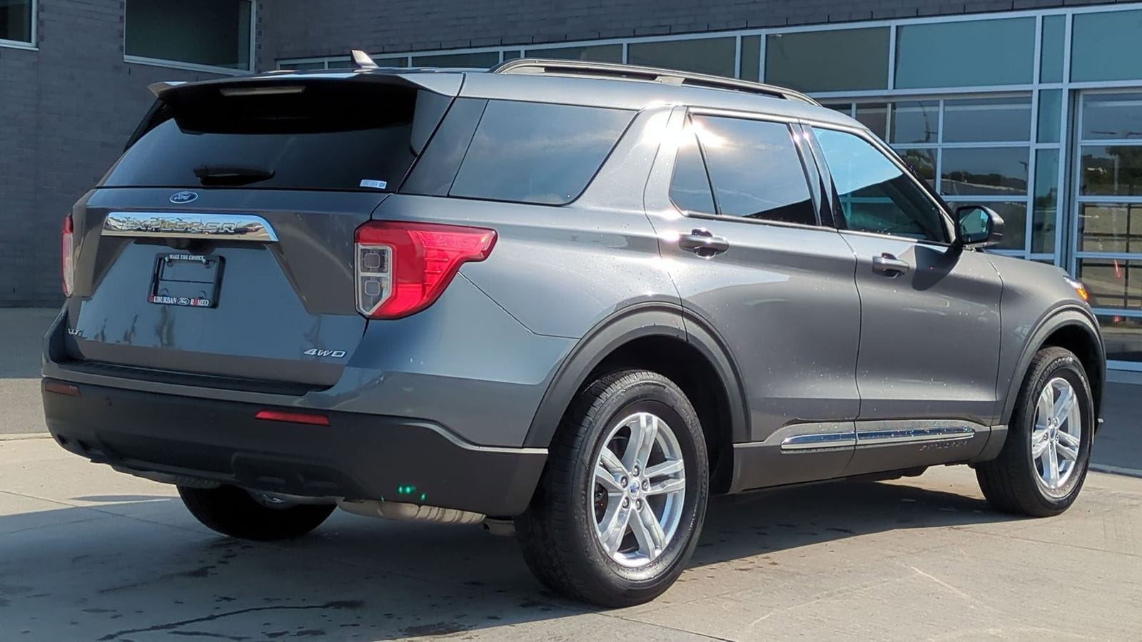 Thumbnail: 2023 Ford Explorer - 7