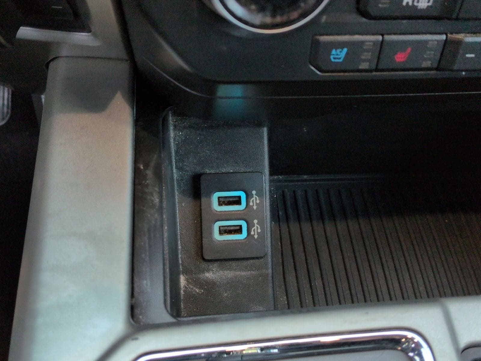 Thumbnail: 2017 Ford F-150 - 36