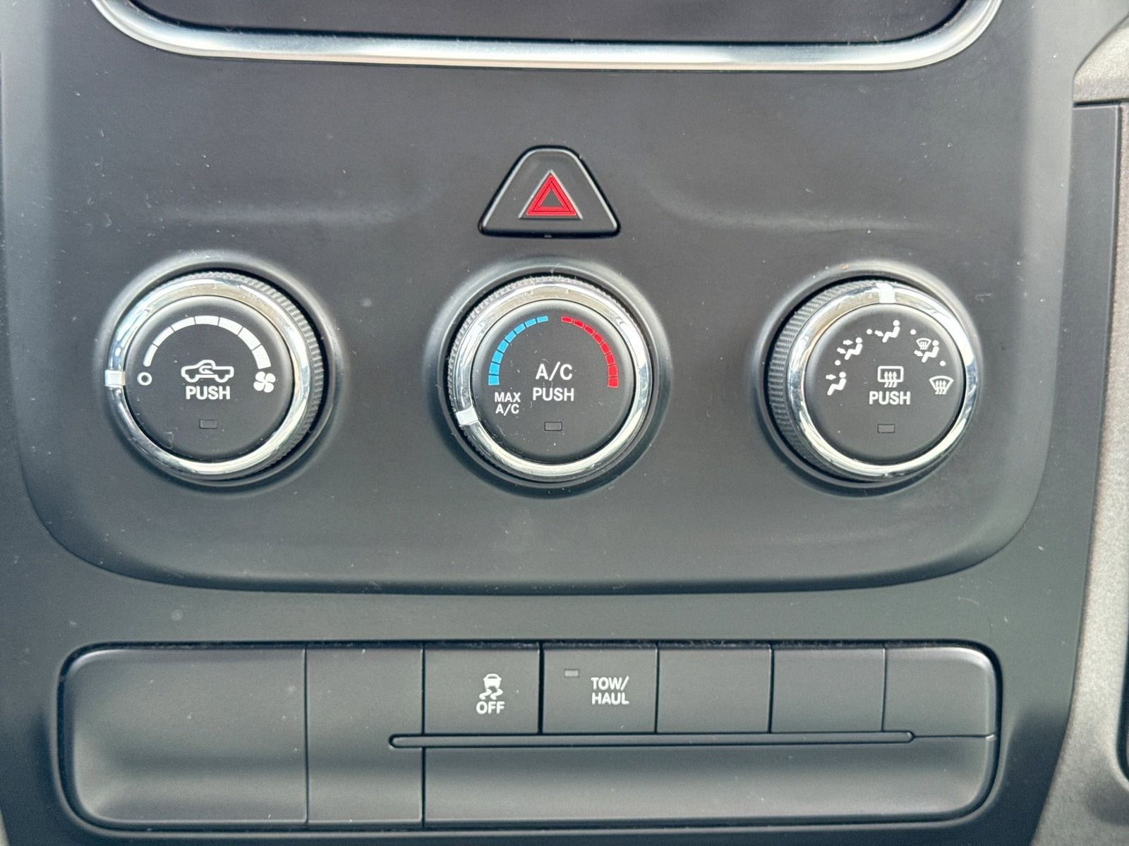 Thumbnail: 2015 RAM 1500 - 34