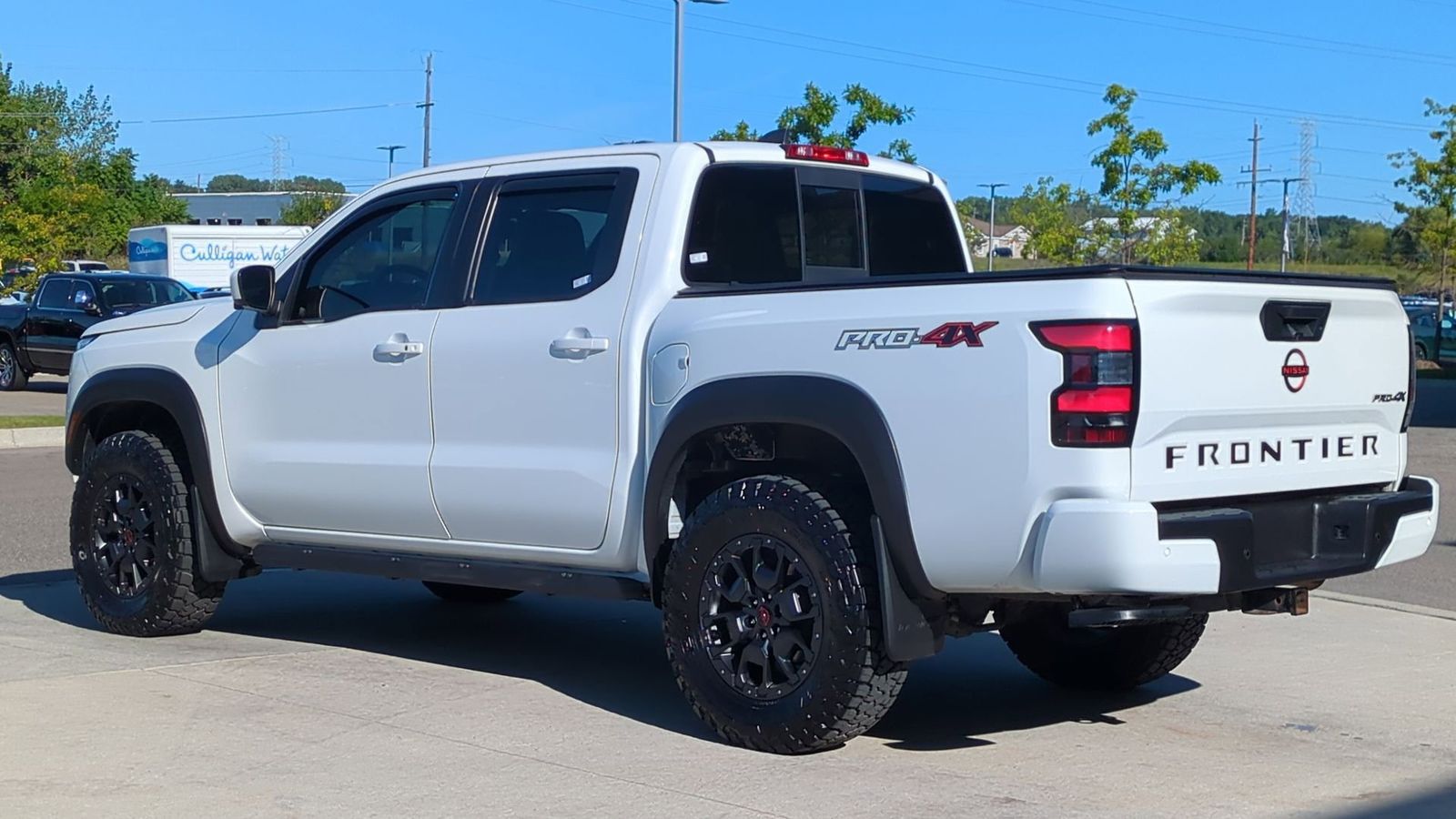 2022 Nissan Frontier PRO-4X photo 3
