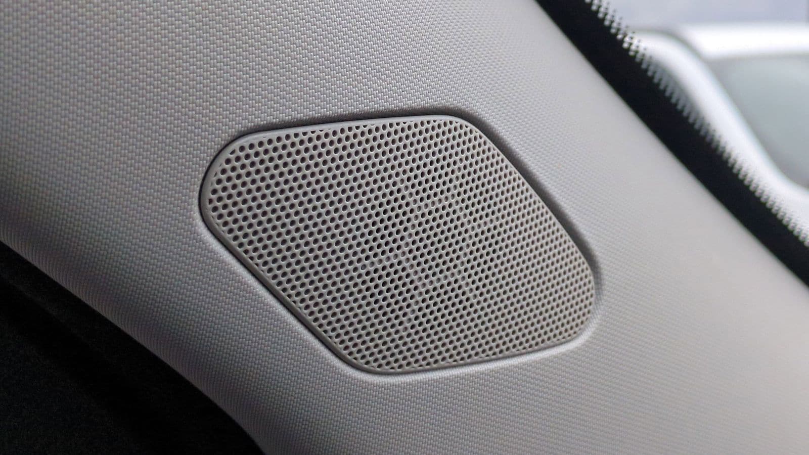 Thumbnail: 2015 GMC Acadia - 34