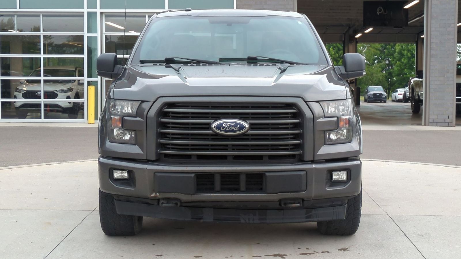 Thumbnail: 2017 Ford F-150 - 10