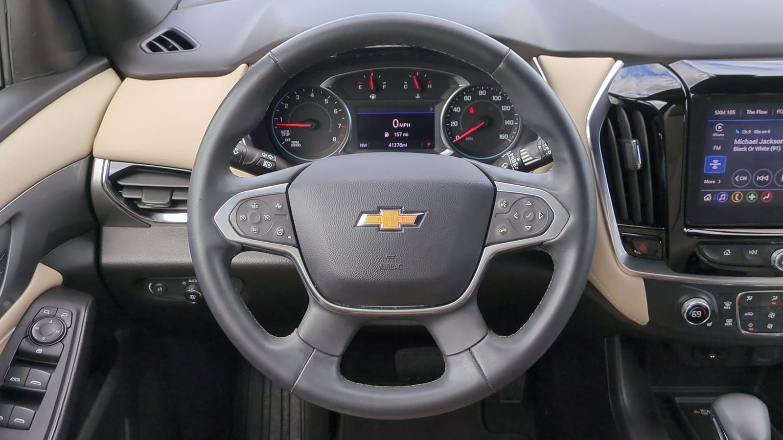 Thumbnail: 2023 Chevrolet Traverse - 43
