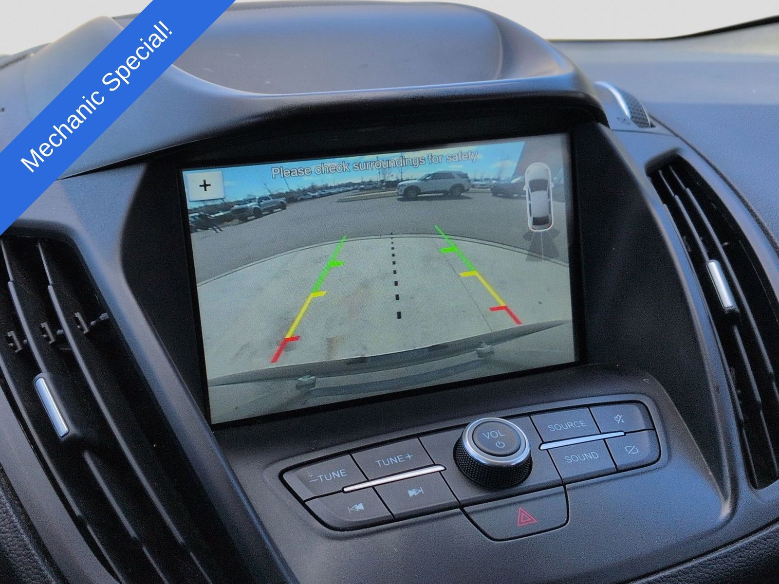 Thumbnail: 2019 Ford Escape - 27