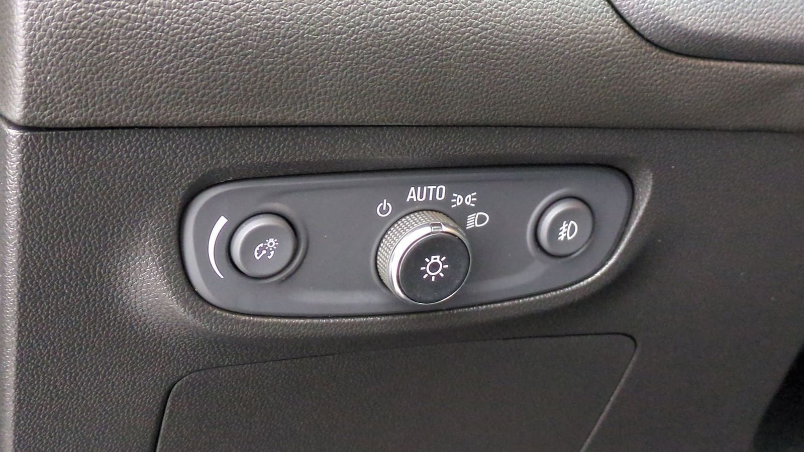 Thumbnail: 2021 Buick Encore GX - 16