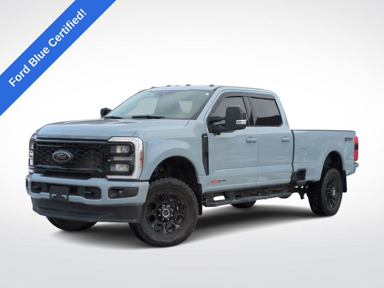 2025 Ford F-350 Super Duty Lariat's photo