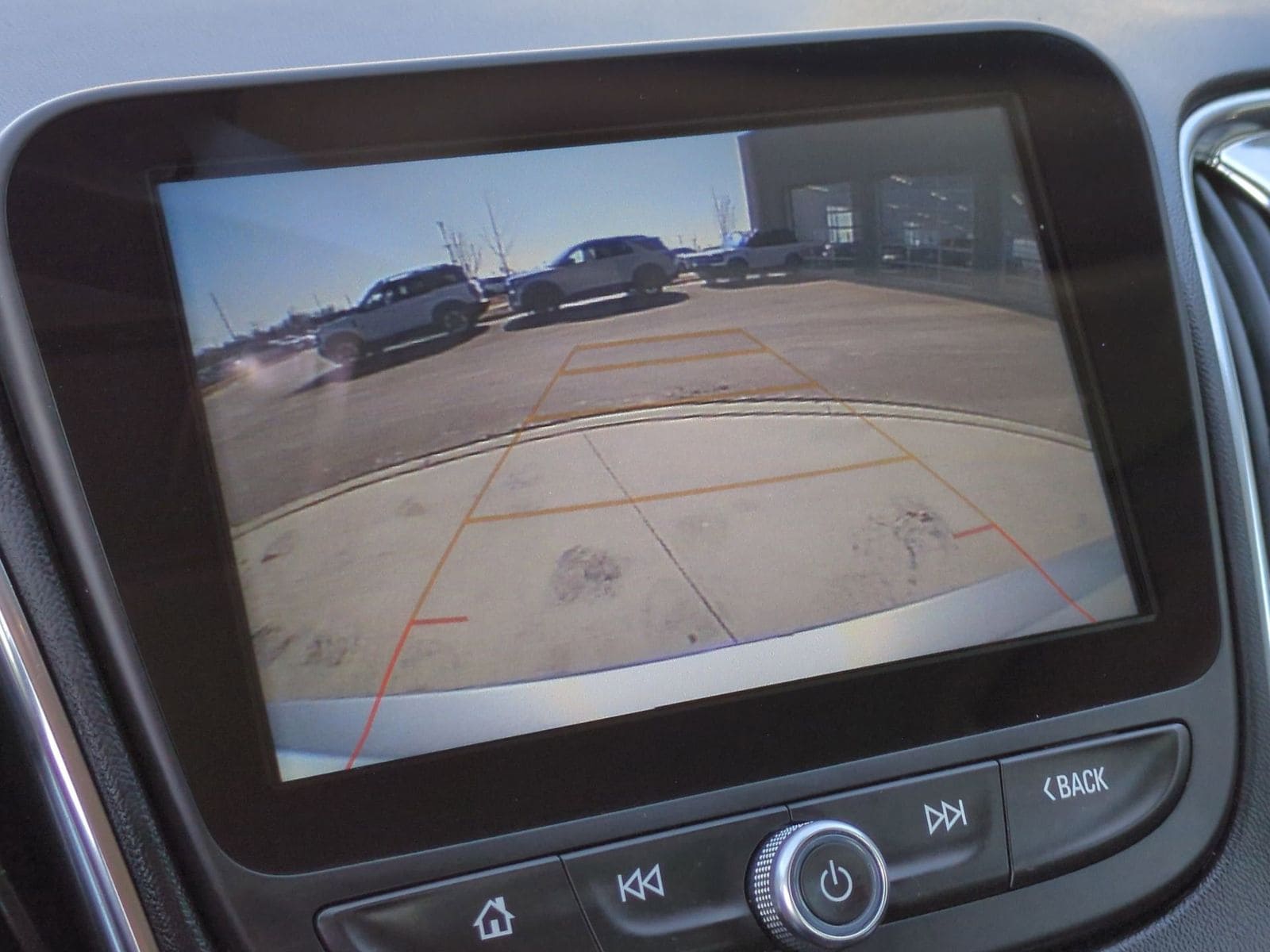 Thumbnail: 2018 Chevrolet Malibu - 34