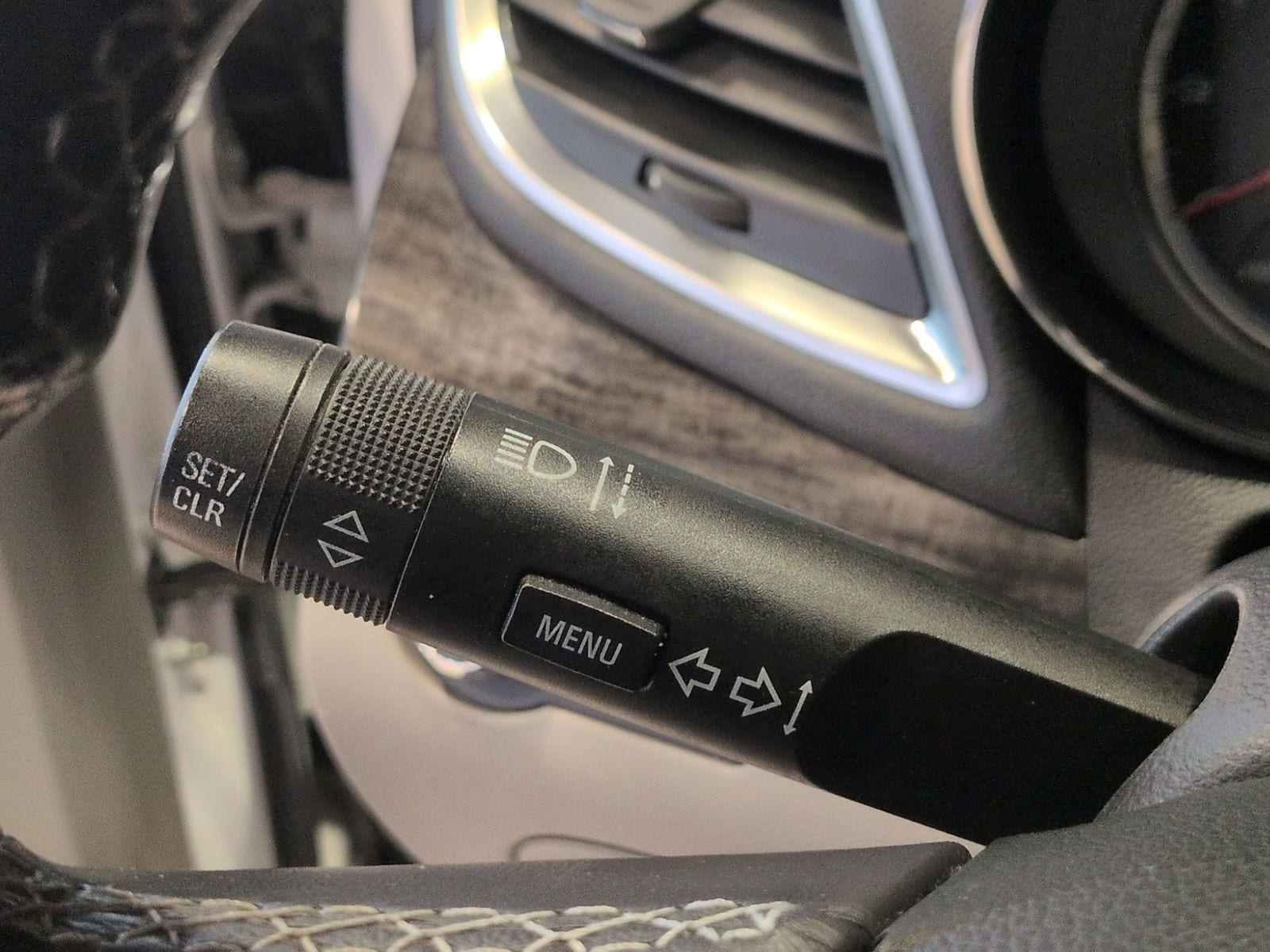 Thumbnail: 2016 Buick Encore - 30