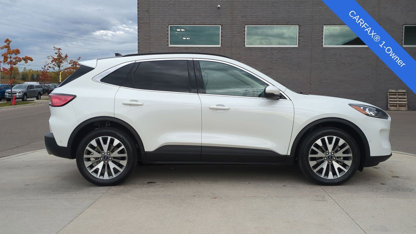 Thumbnail: 2020 Ford Escape - 9