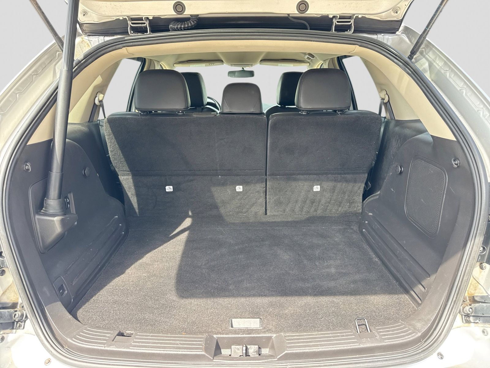 Thumbnail: 2013 Lincoln MKX - 33