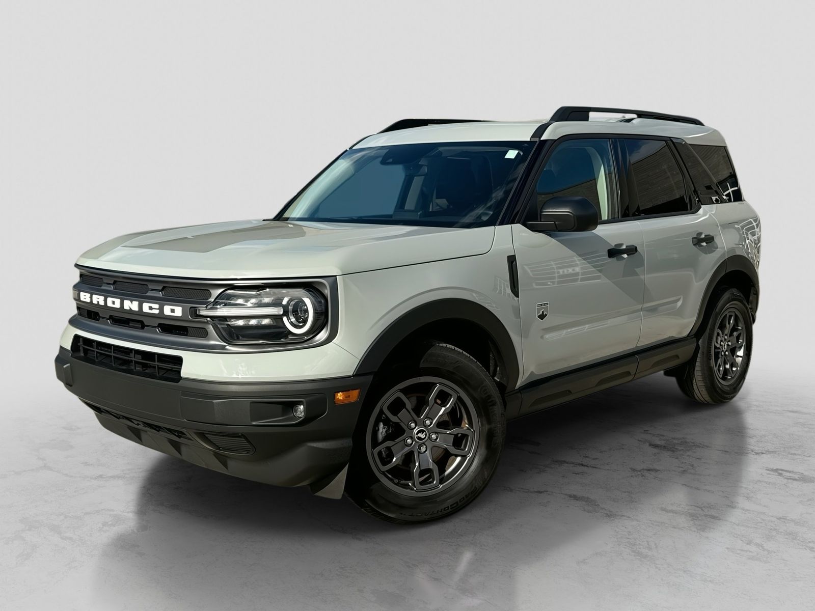 Thumbnail: 2023 Ford Bronco Sport - 1