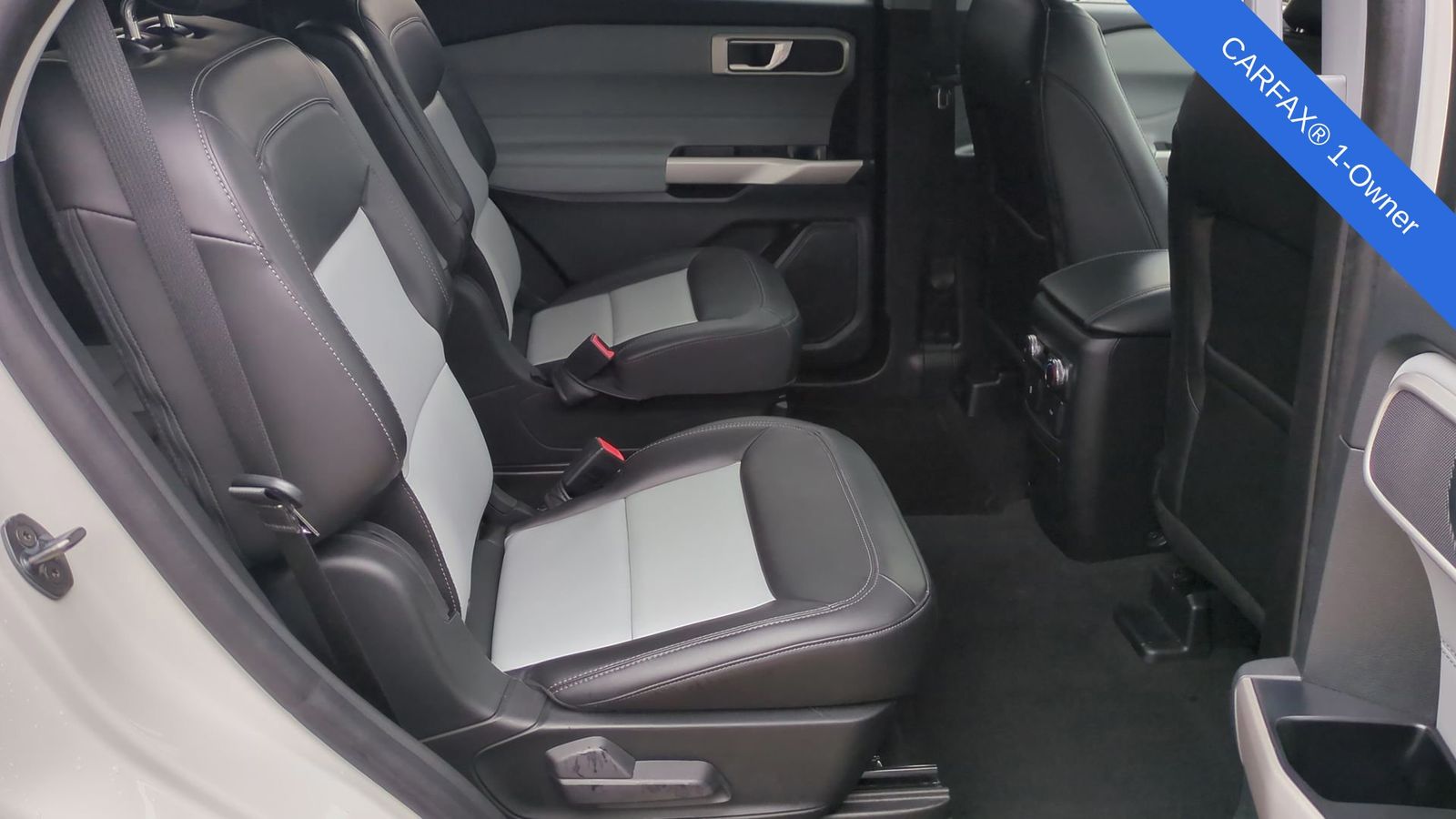 Thumbnail: 2022 Ford Explorer - 23