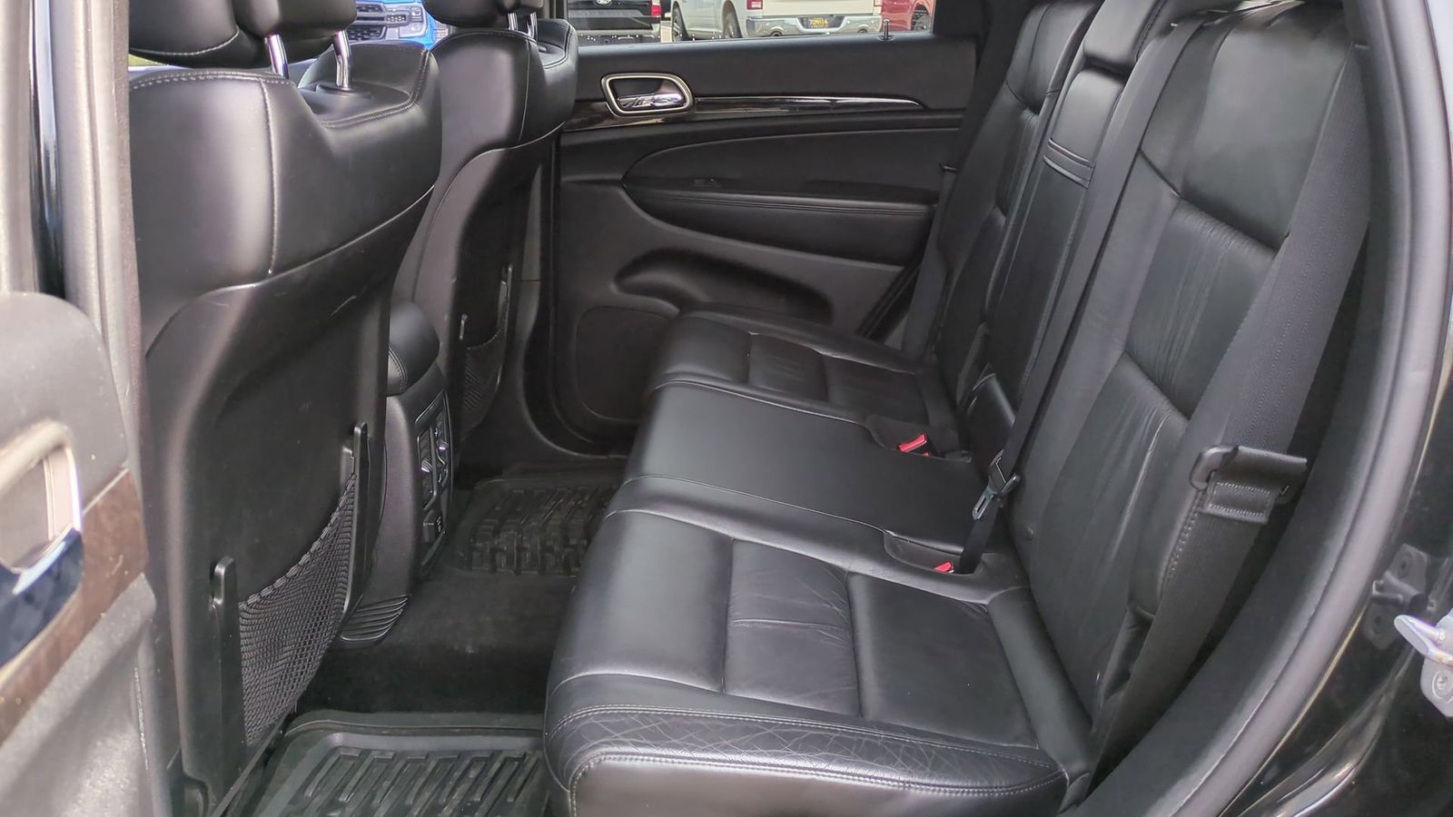 2013 Jeep Grand Cherokee Laredo 18