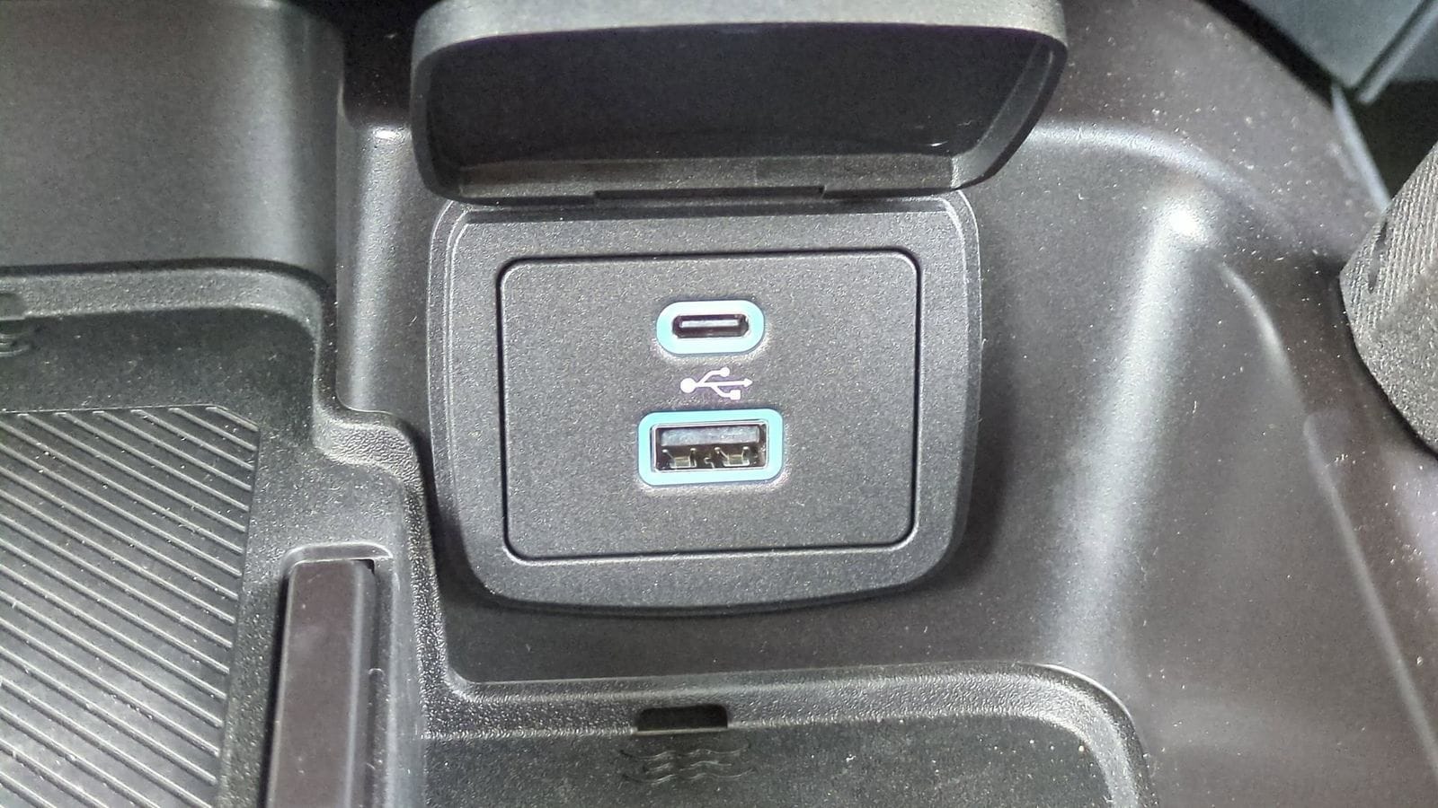 Thumbnail: 2025 Ford Bronco - 29