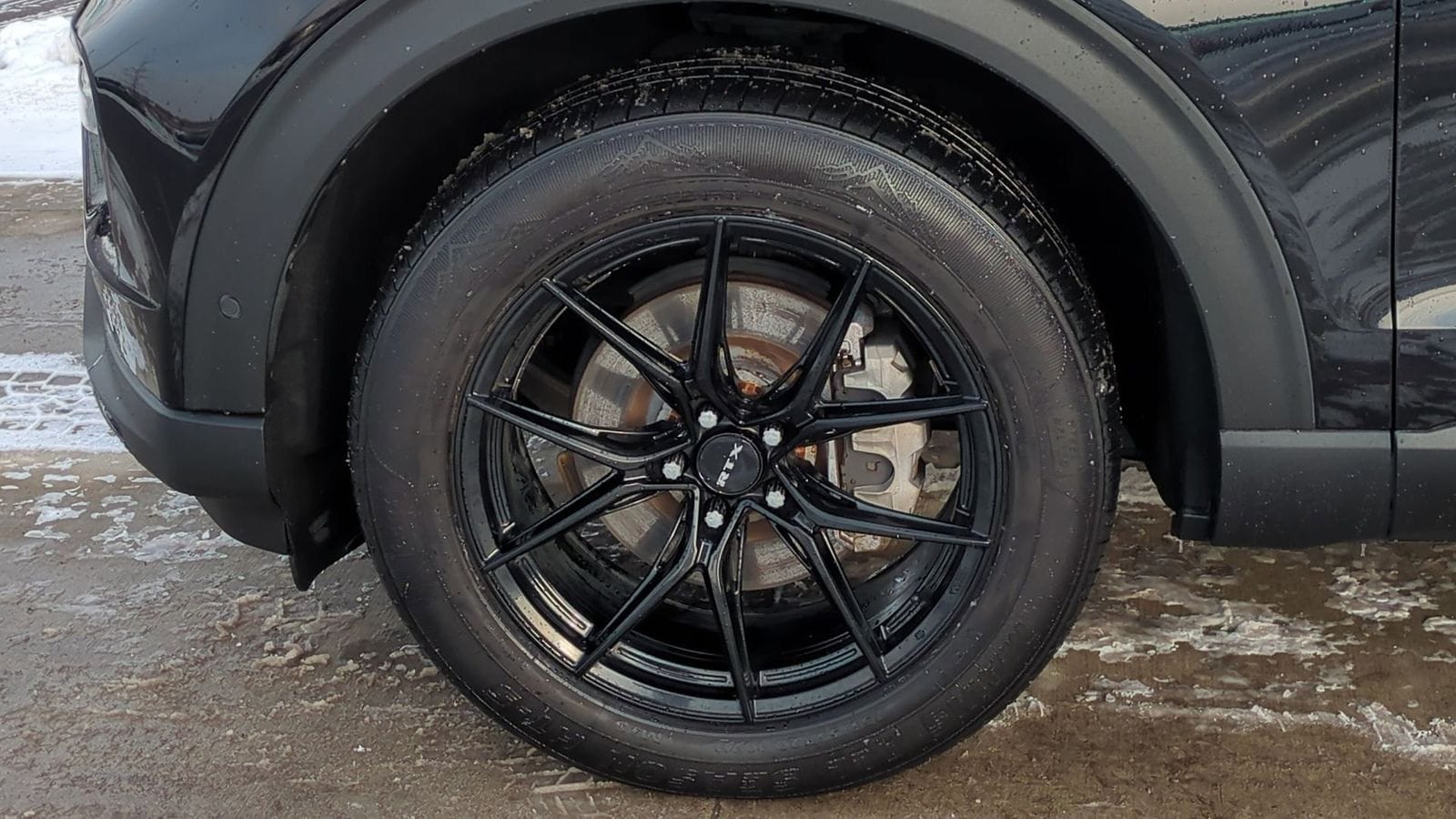 Thumbnail: 2021 Ford Explorer - 13