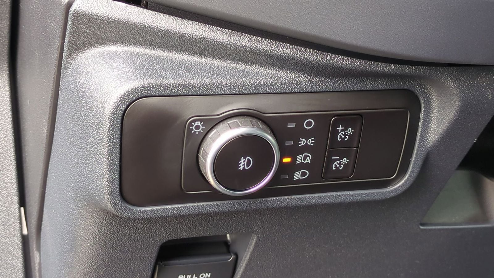 Thumbnail: 2025 Ford Bronco - 15