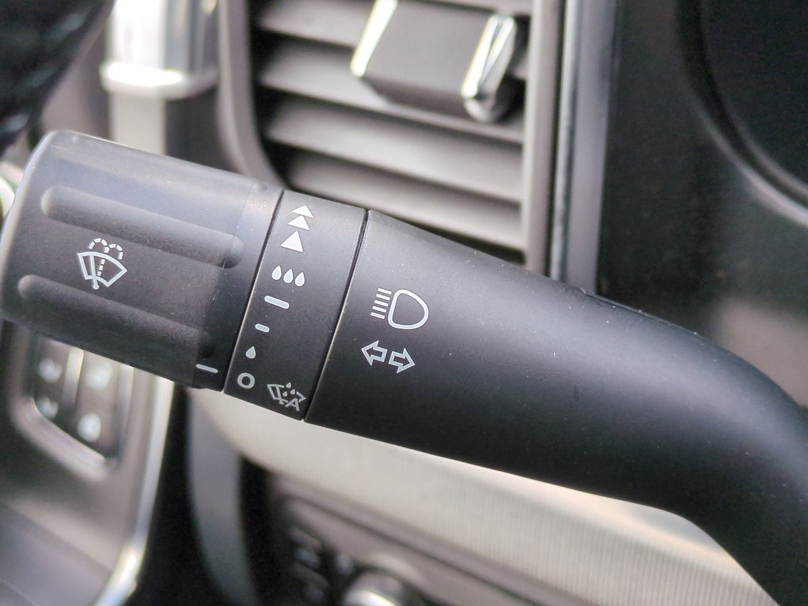 Thumbnail: 2025 Ford F-350 - 33