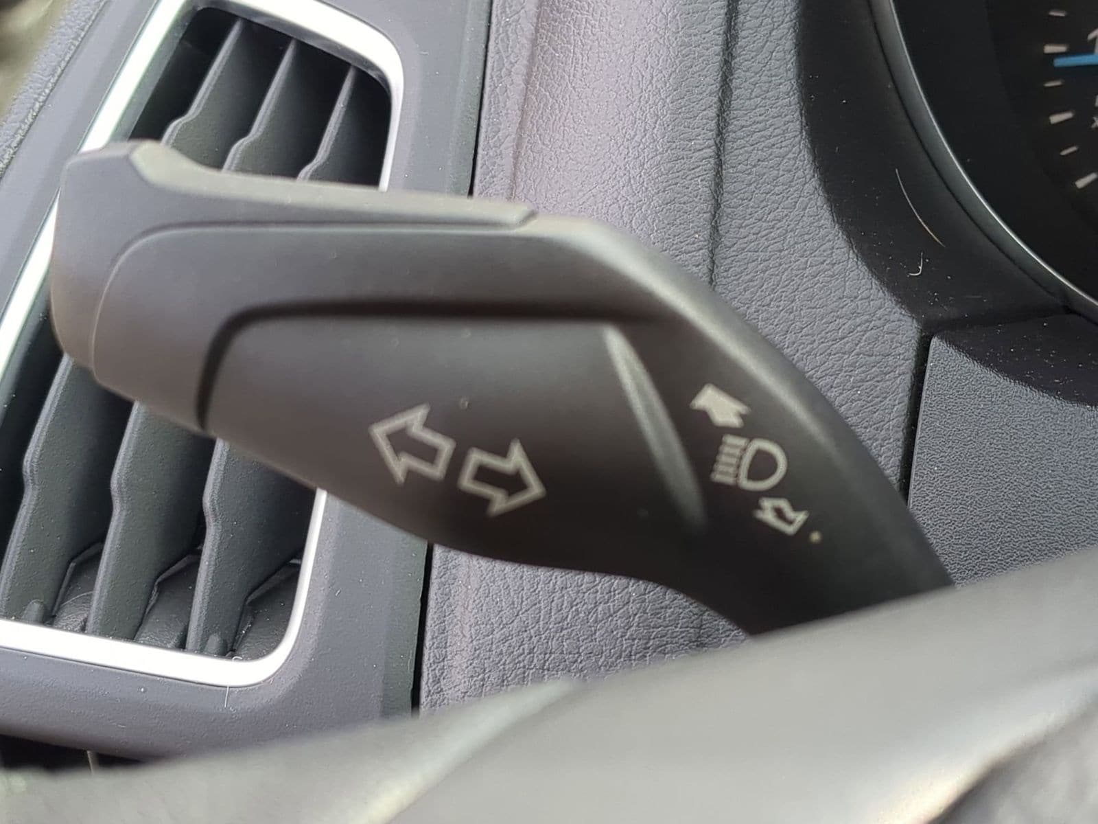 Thumbnail: 2017 Ford Focus - 30